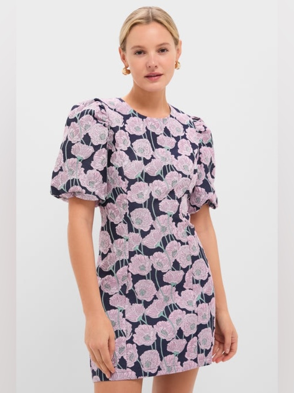 Tuckernuck HYACINTH HOUSE
Pink & Navy Floral Jacquard Minetta Mini Dress - Picture 10 of 16